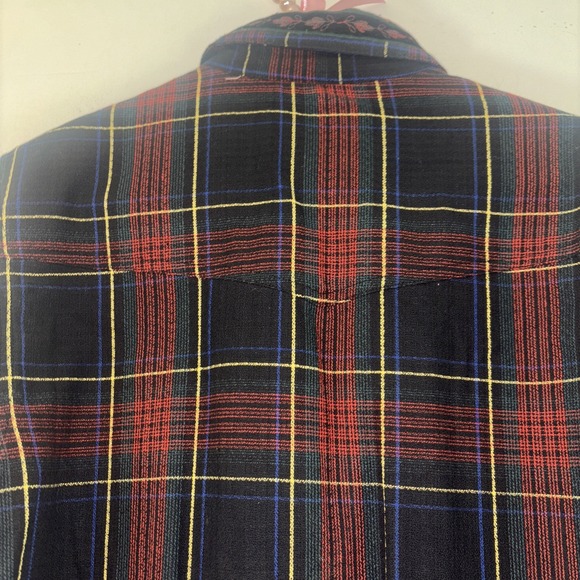 Wrangler Women's Flannel 100% Cotton Embellishmened Silver Buttons Western Rodeo - Picture 8 of 9